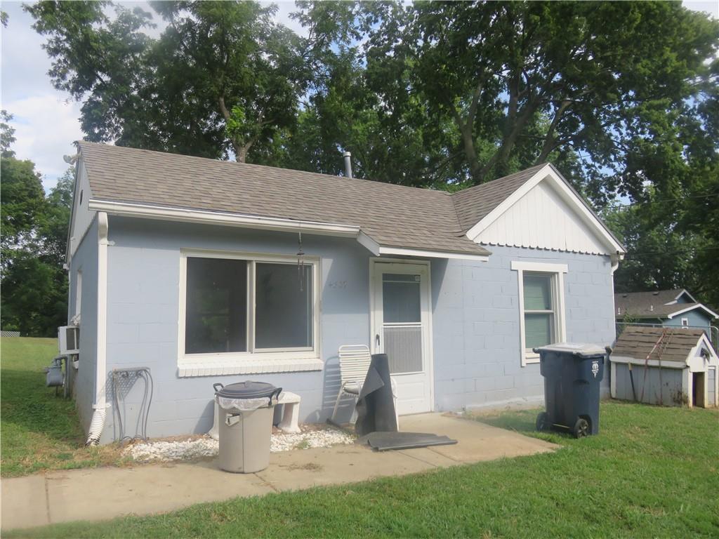 Kansas City, Missouri 64119, United States, 1 Bedroom Bedrooms, ,1 BathroomBathrooms,Residential,Pending,203867