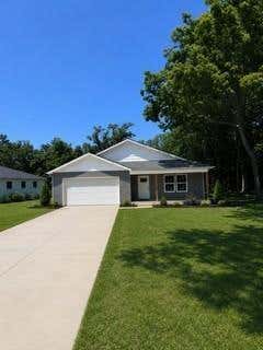 Photo of 906 S Monroe Street, Lyndon, KS 66451 (MLS # 2637525)
