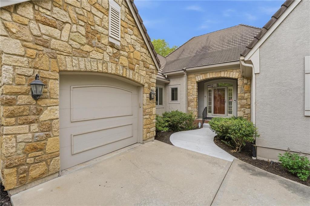 11357 Buena Vista Street