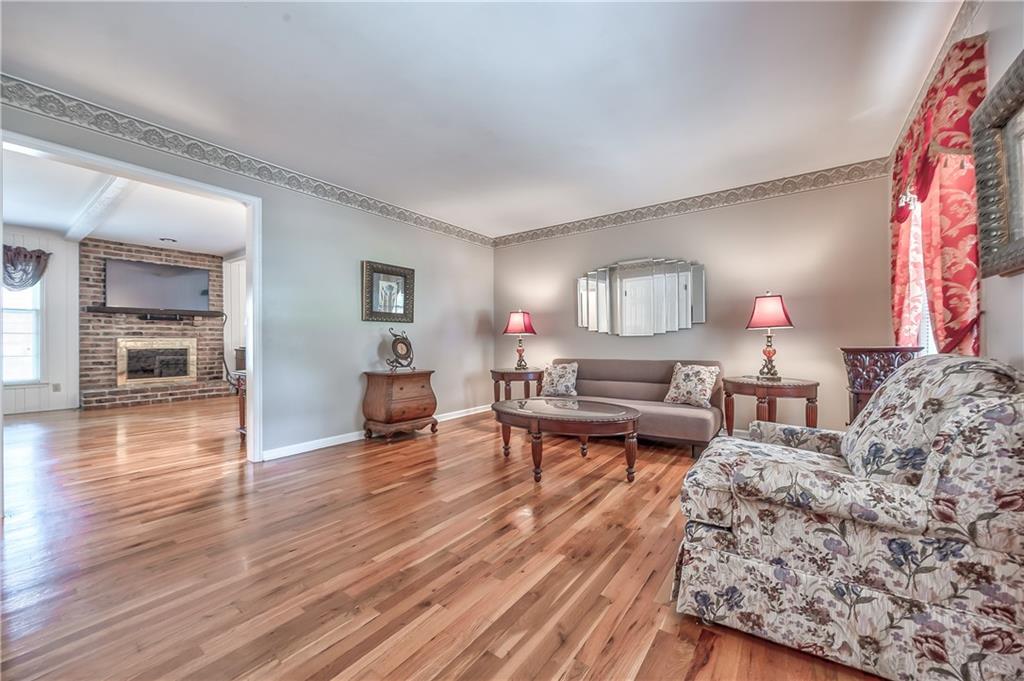 9610 W 97th Street