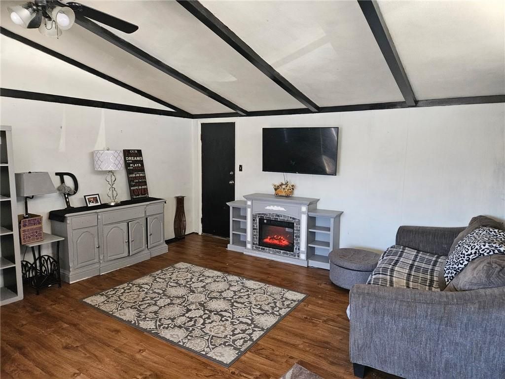 Photo of 94 11th Street, Chillicothe, MO 64601 (MLS # 2608144)