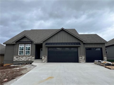 11802 E 231st Street, Peculiar, MO 64078 - MLS#: 2582241