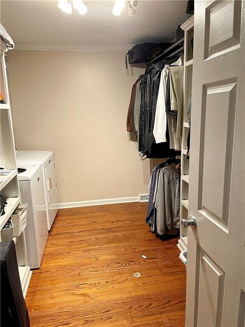 Tiny photo for 1310 N Forest Lane, Liberty, MO 64068 (MLS # 2599027)