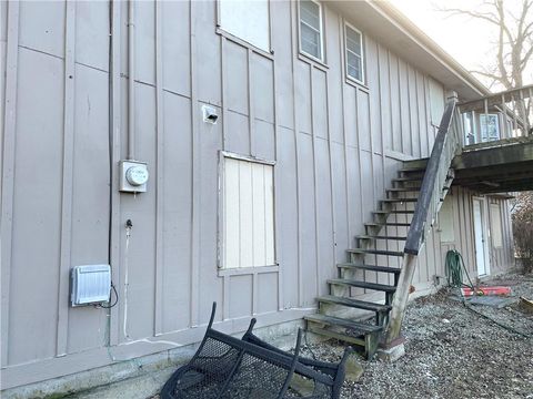 Tiny photo for 1310 N Forest Lane, Liberty, MO 64068 (MLS # 2599027)