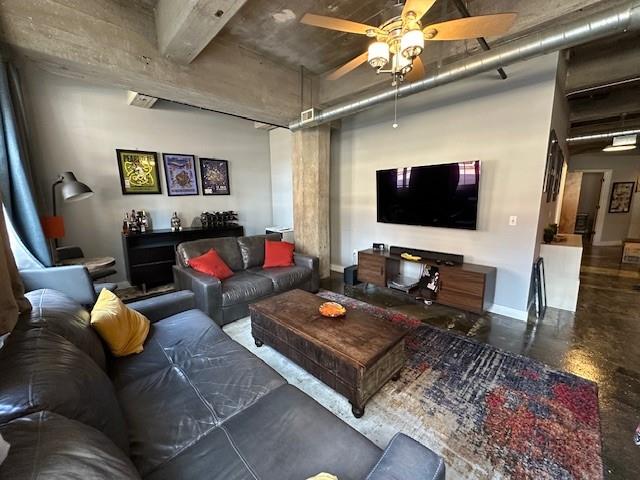 321 W 7th Street 106