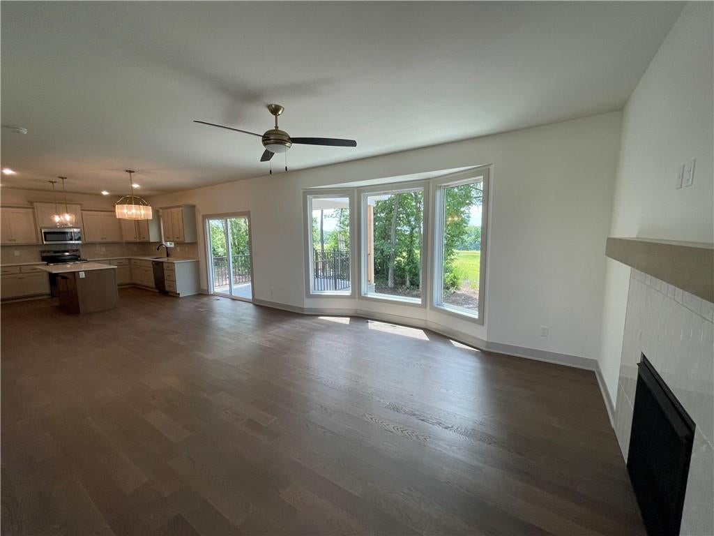 Photo of 1961 Longview Drive, Liberty, MO 64068 (MLS # 2606080)