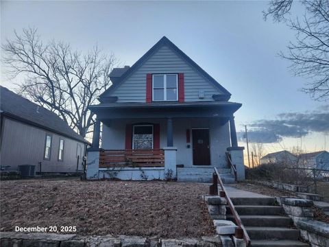 2528 Olive Street Kansas City MO 64127