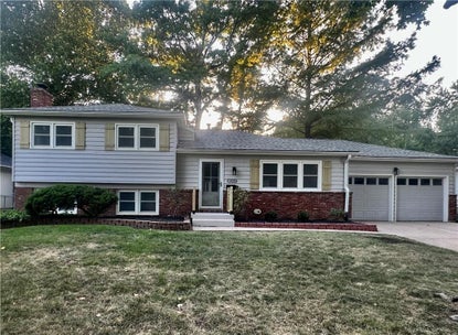 9624 Woodson Dr – Investment Home