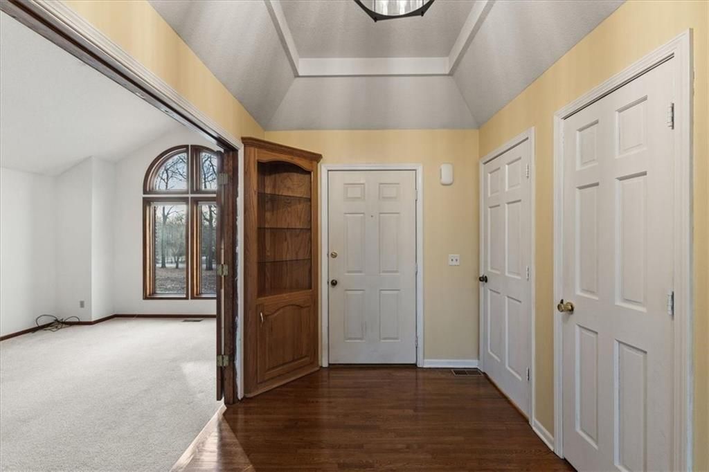 Photo of 22020 171 Street, Basehor, KS 66007 (MLS # 2592283)