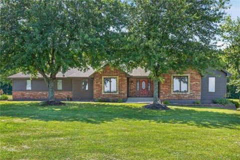 Photo of 17618 S Emerald View Drive, Raymore, MO 64083 (MLS # 2630750)
