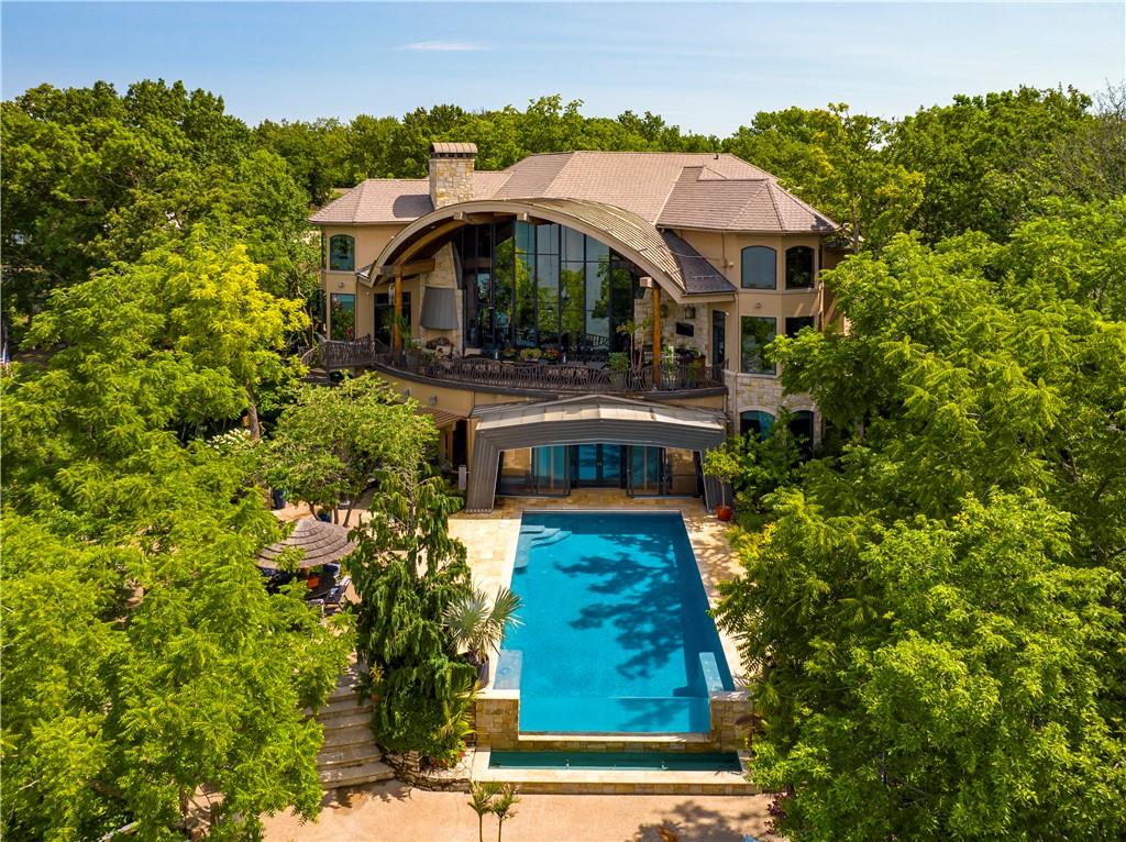 472 N Winnebago Drive