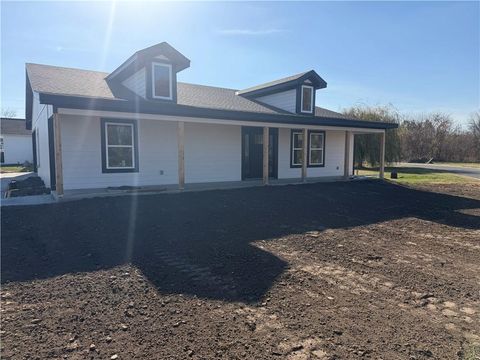 704 Colony Avenue, East Lynne, MO 64743 - MLS#: 2575447