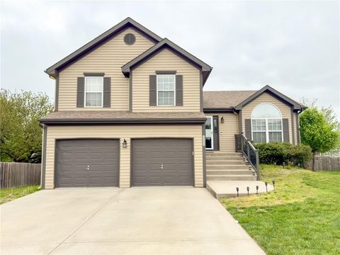 11235 N Summit Street, Kansas City, MO 64155 - MLS#: 2545818