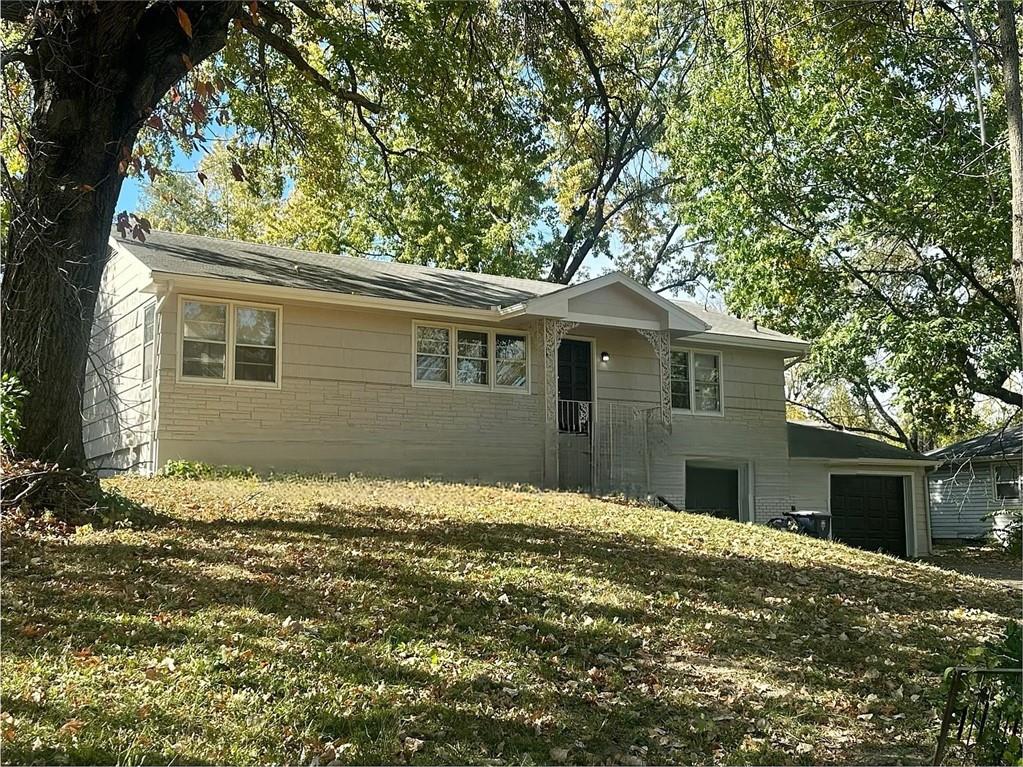 715 NE 44th Street