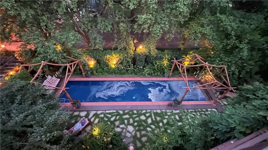 1272 SW Fillmore Street