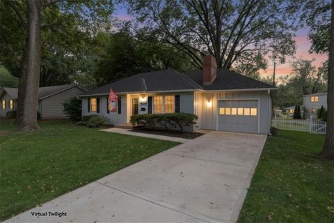 7917 W 92nd Place, Overland Park, KS 66212 - #: 2576475