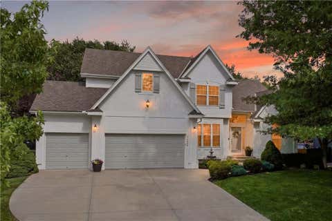 Photo of 14059 S GALLERY Street, Olathe, KS 66062 (MLS # 2625615)