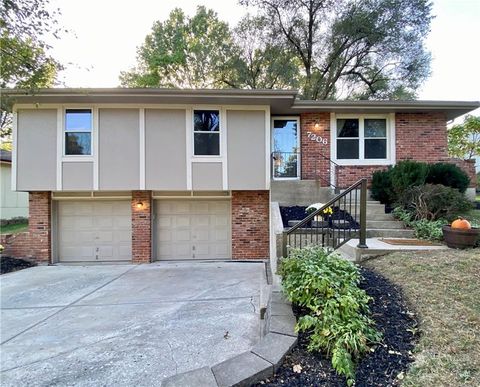 Photo of 7206 NW CONGRESS N/A, Kansas City, MO 64152 (MLS # 2583630)