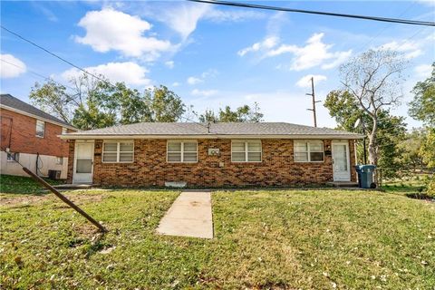 100 S Oxford Avenue Independence MO 64053