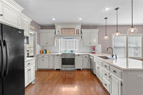 Tiny photo for 314 Fawn Lane, Liberty, MO 64068 (MLS # 2616418)
