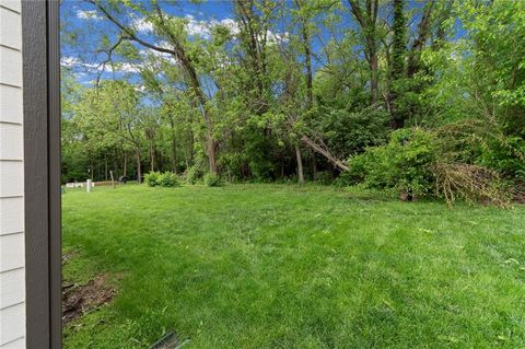 Tiny photo for 314 Fawn Lane, Liberty, MO 64068 (MLS # 2616418)
