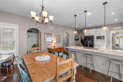 Tiny photo for 314 Fawn Lane, Liberty, MO 64068 (MLS # 2616418)