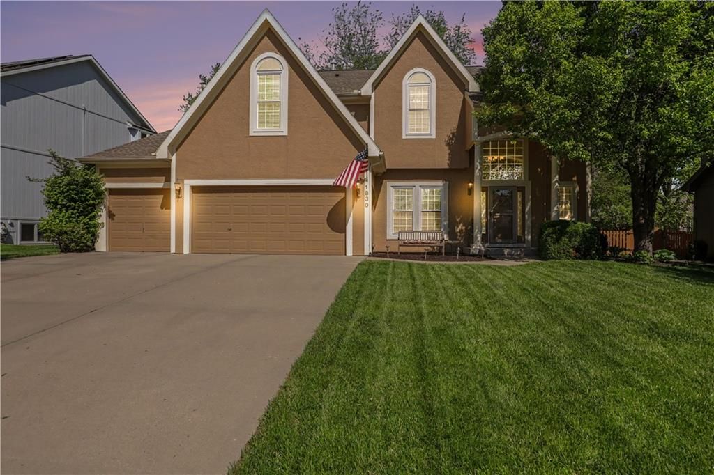Photo of 1830 Parkside Drive, Liberty, MO 64068 (MLS # 2615290)