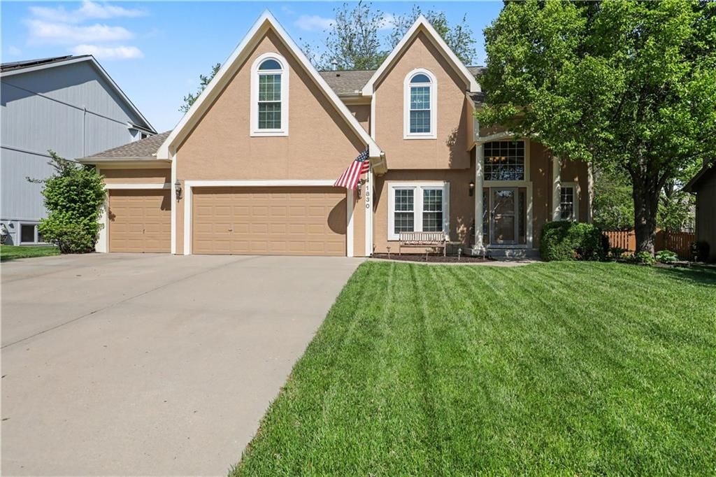 Photo of 1830 Parkside Drive, Liberty, MO 64068 (MLS # 2615290)