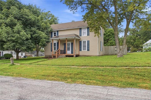 Photo of 611 South Street, Wellington, MO 64097 (MLS # 2647454)