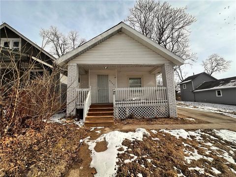 2715 BRIGHTON Avenue Kansas City MO 64128