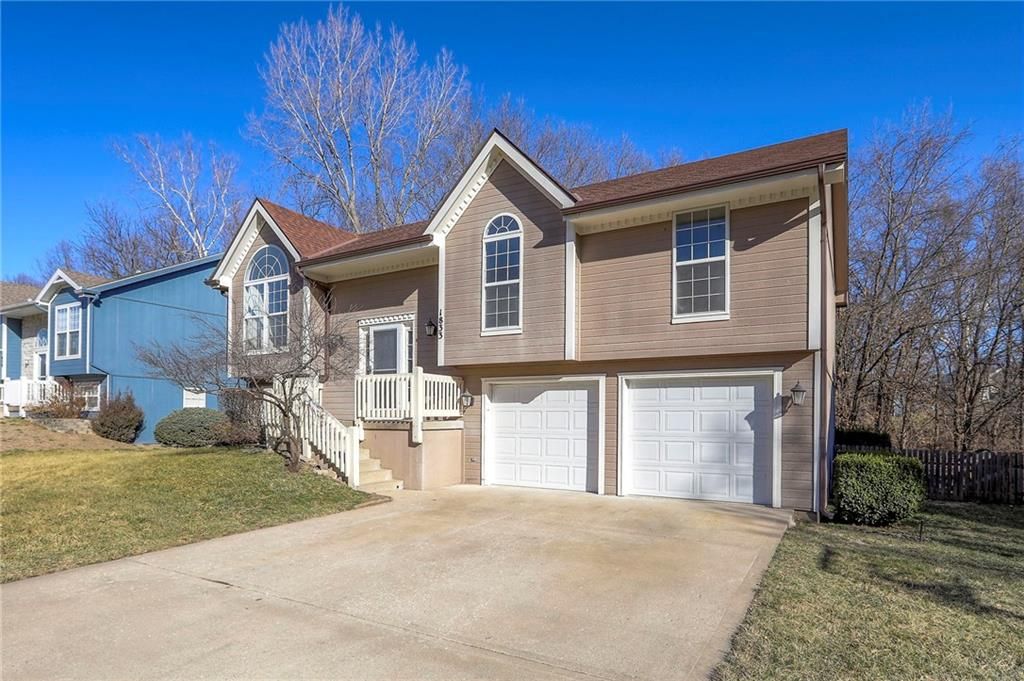 Photo of 1833 Mourning Dove Drive, Liberty, MO 64068 (MLS # 2605183)