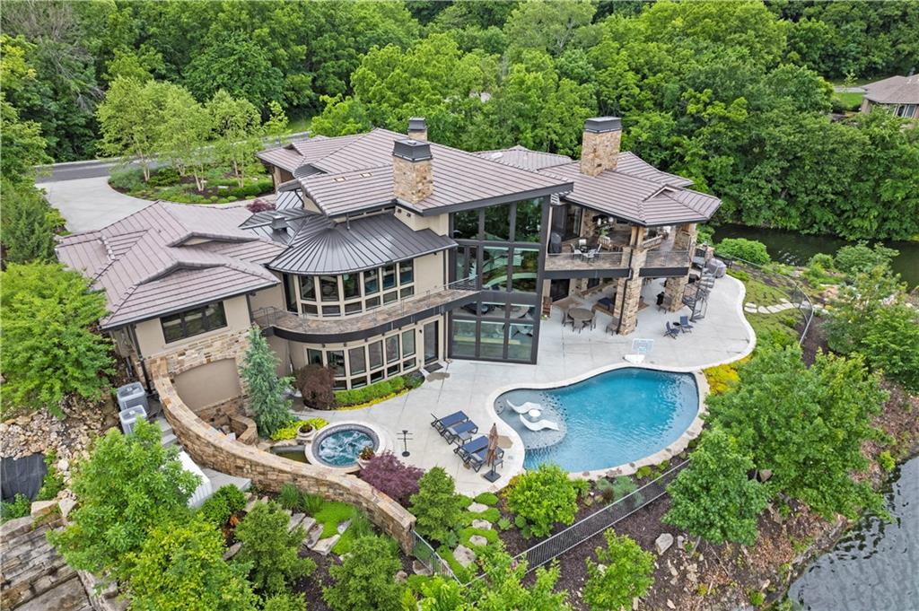 220 South Shore Drive