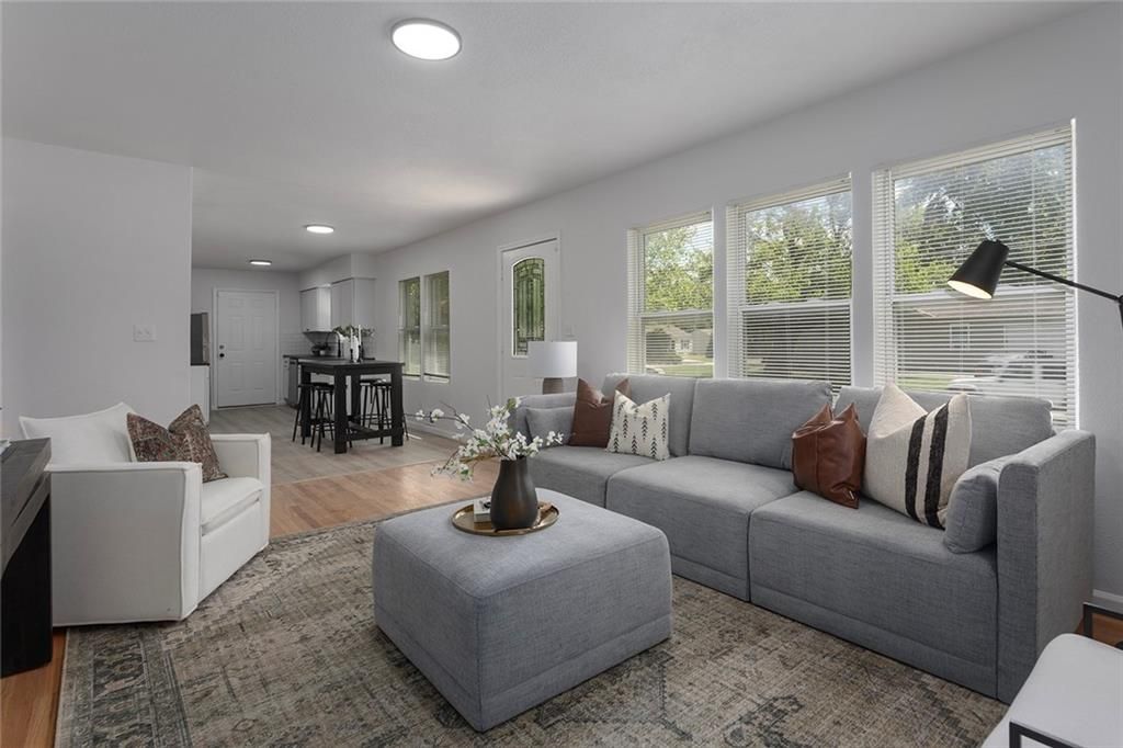 Photo of 1400 E Loula Street, Olathe, KS 66061 (MLS # 2617770)