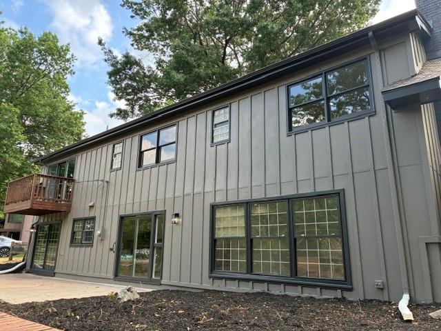 6807 Lakeshore Drive - Photo 2