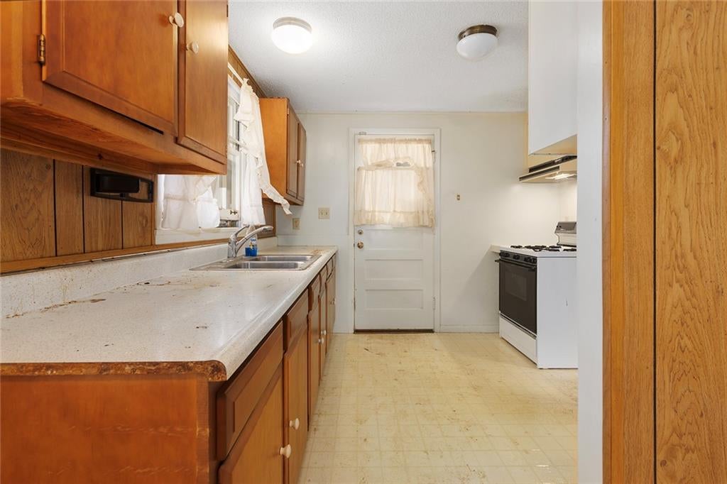 4509 W 75th Street