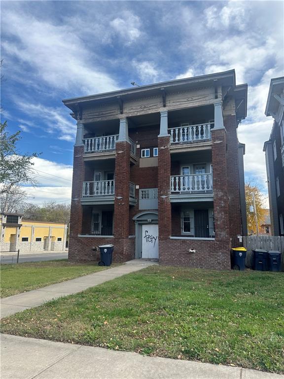 2701-2705 Benton Boulevard