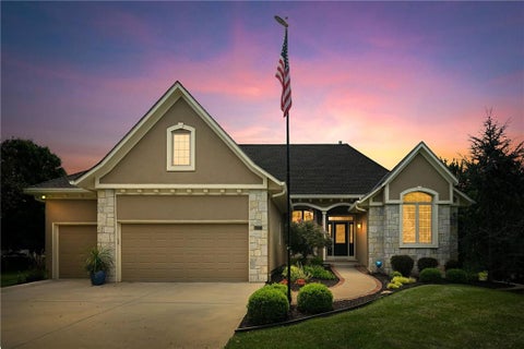 Photo of 12573 Farley Street, Overland Park, KS 66213 (MLS # 2636183)