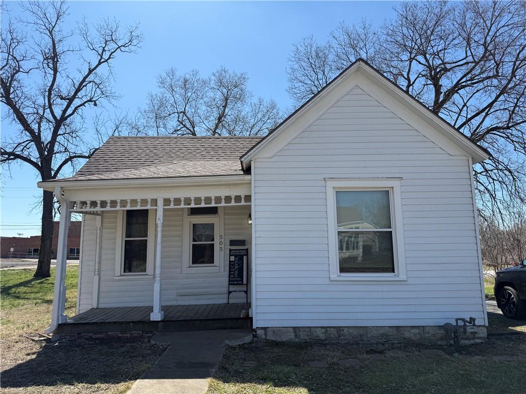 Listing image 2