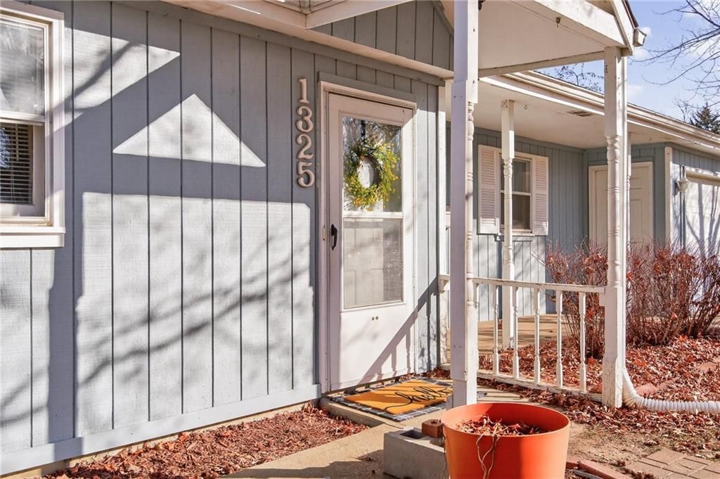 Photo of 1325 N Harvey Drive, Olathe, KS 66061 (MLS # 2596703)