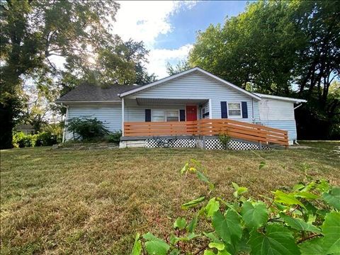 4220 E 43rd Street, Kansas City, MO 64130 - MLS#: 2575516