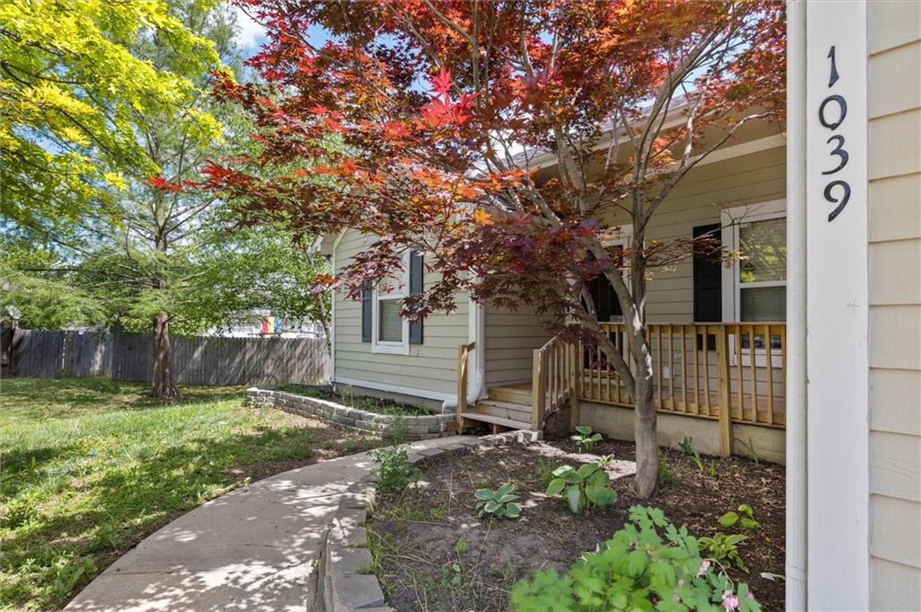 Listing image 3