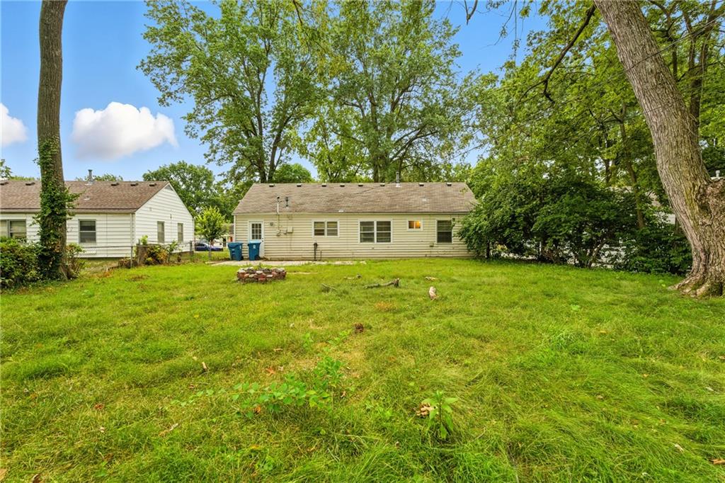 2318 W 79th Street
