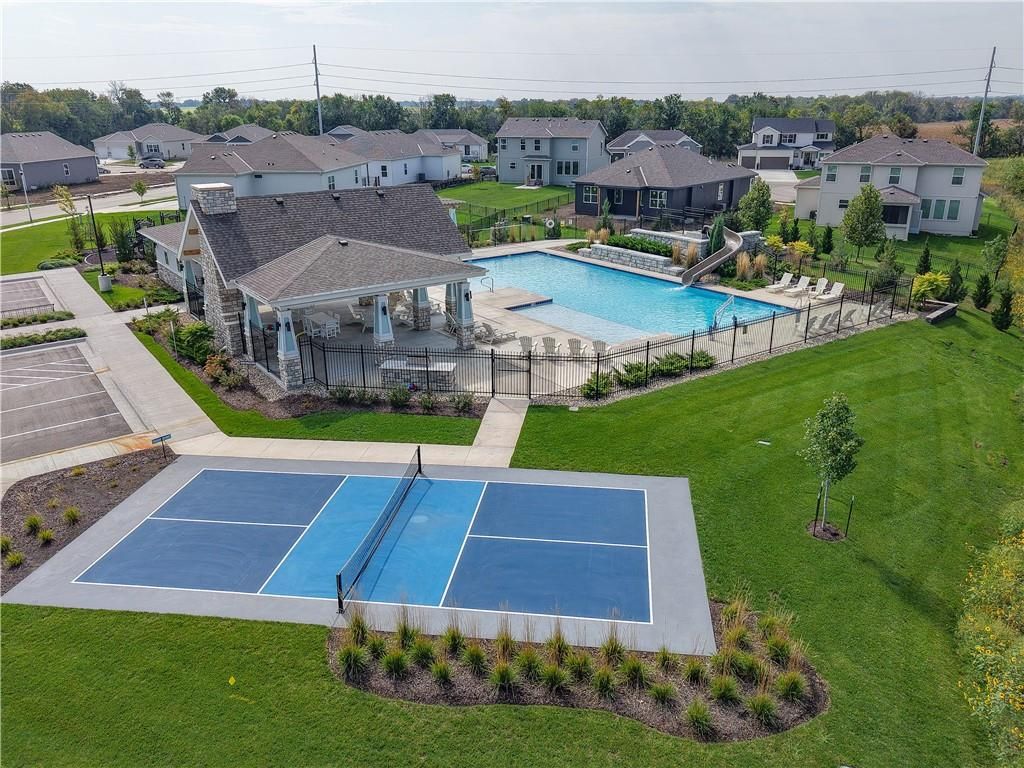 Photo of 25212 W 177th Terrace, Gardner, KS 66030 (MLS # 2598293)