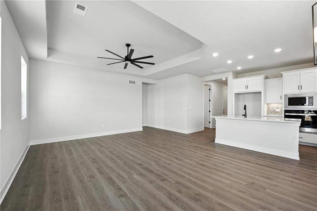 19272 W 205 Terrace