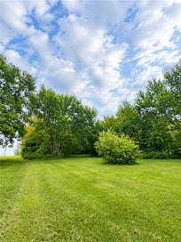 207 N HIGH Street Grant City MO 64456
