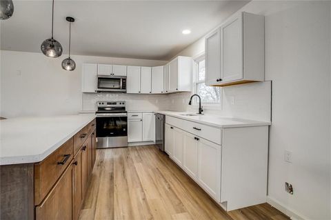 Tiny photo for 1508 NANCY Lane, Liberty, MO 64068 (MLS # 2610241)