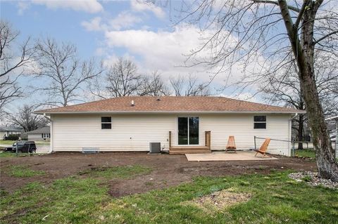 Tiny photo for 1508 NANCY Lane, Liberty, MO 64068 (MLS # 2610241)