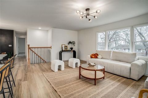 Tiny photo for 1508 NANCY Lane, Liberty, MO 64068 (MLS # 2610241)