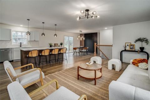 Tiny photo for 1508 NANCY Lane, Liberty, MO 64068 (MLS # 2610241)