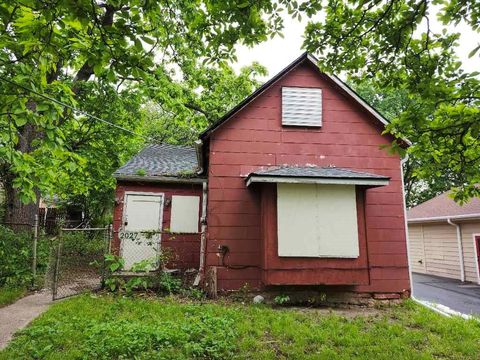 Photo of 2027 S 18th Street, Kansas City, KS 66106 (MLS # 2616425)
